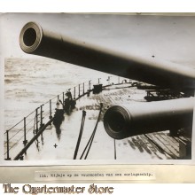 Press photo , WW1 Western front, canon barrels of a Navy vessel