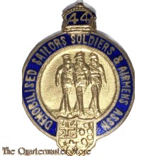 Badge Demobilised Australian Servicemen and Women + clasp 1944
