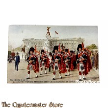 Postcard 1940 the Schots Guards passing the Victoria Memorial after changing guards at Buckingham Palace 