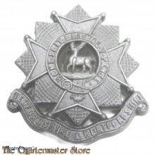 Cap badge Bedfordshire & Hertfordshire Regiment WW2 (Plastic)